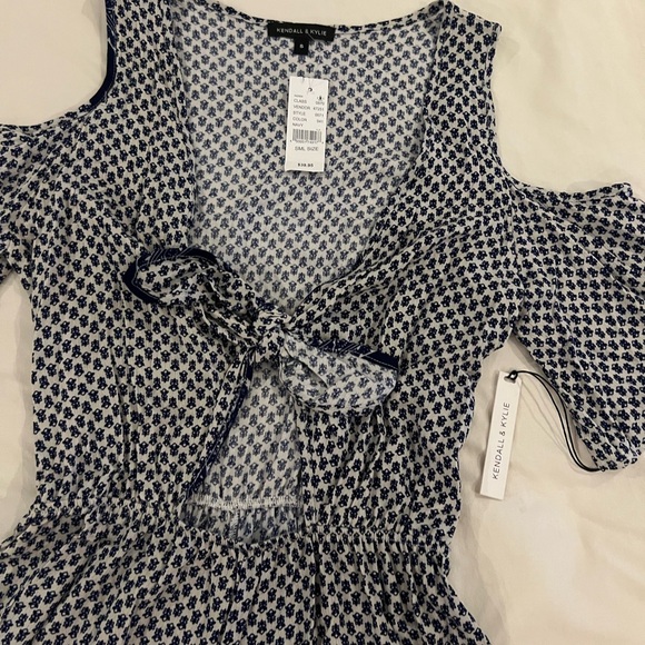 Kendall & Kylie Romper - Picture 2 of 6